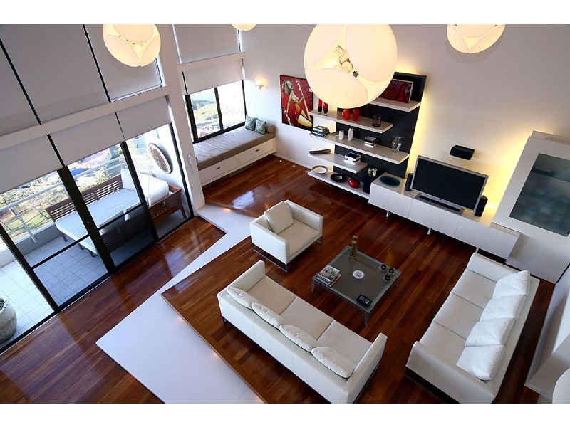 Unit   71 Pintari 13 Cunningham Avenue, Main Beach QLD 4217