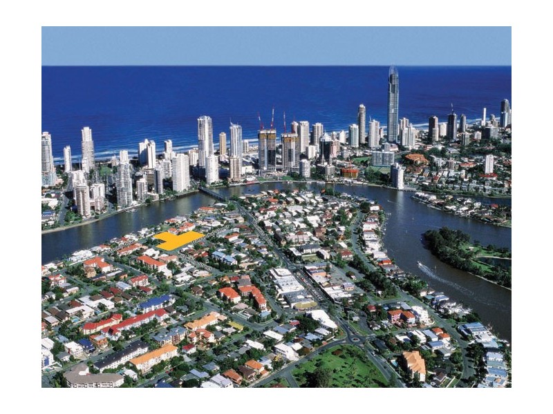 27 Darrambal Street, Chevron Island QLD 4217
