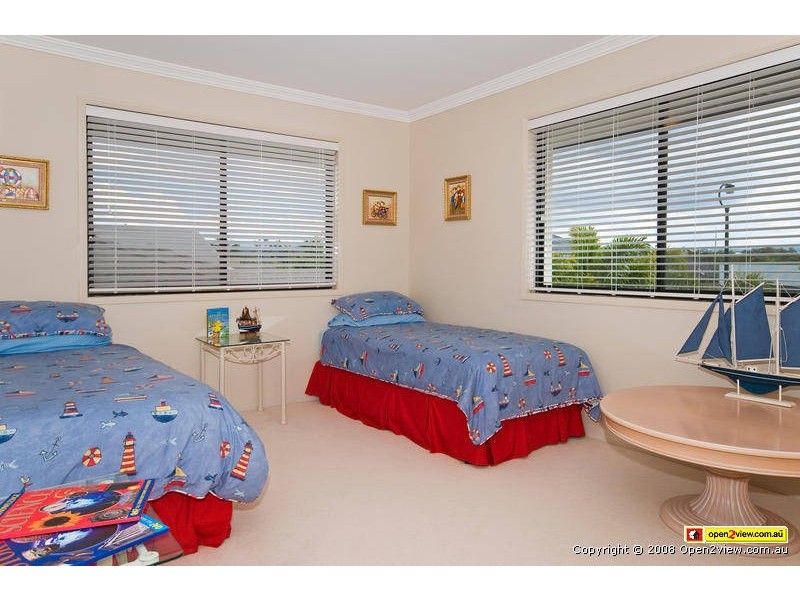 9 Sagitta Place, Robina QLD 4226