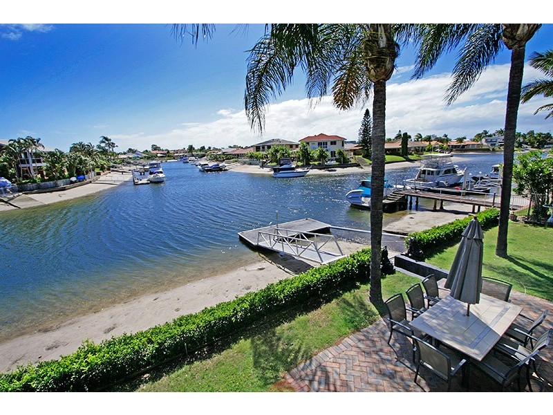 101 Columbus Drive, Hollywell QLD 4216