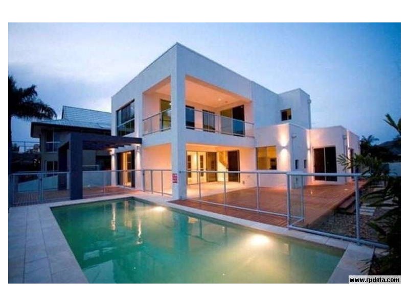 6 cessnock cl, Mermaid Waters QLD 4218