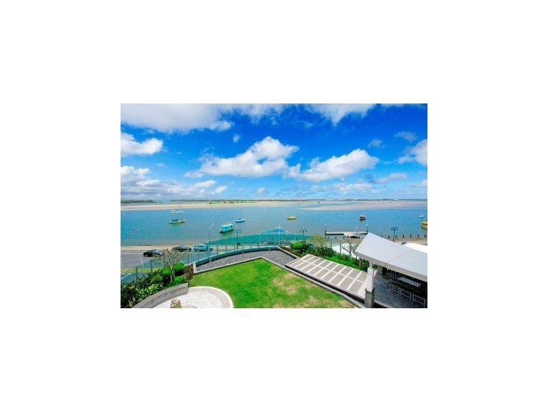 Level 402 300  Marine Parade, Labrador QLD 4215
