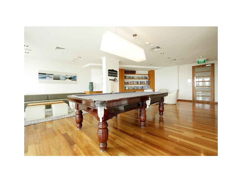 Level 402 300  Marine Parade, Labrador QLD 4215