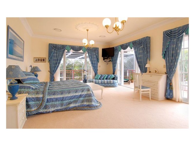 ‘Gov’ment Witt Avenue, Carrara QLD 4211