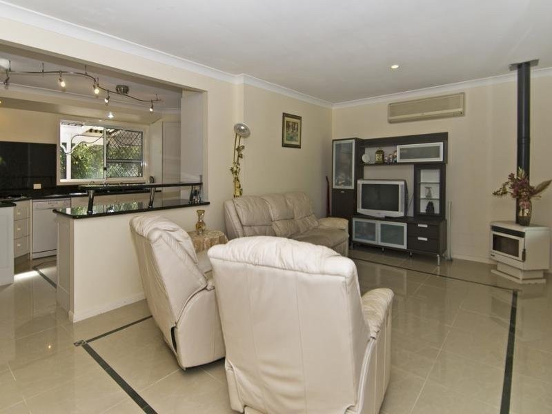 19 Tarawarra Avenue, Tallai QLD 4213