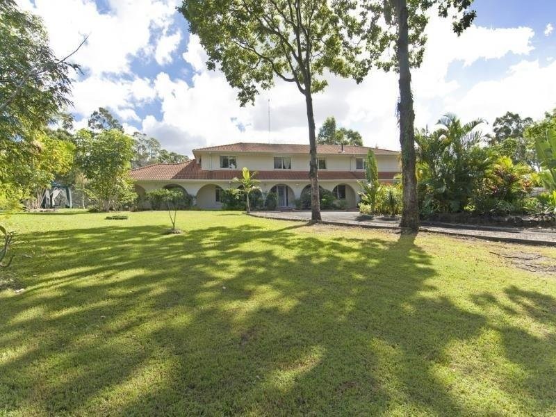 19 Tarawarra Avenue, Tallai QLD 4213