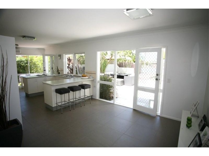 59 Witt Avenue, Carrara QLD 4211