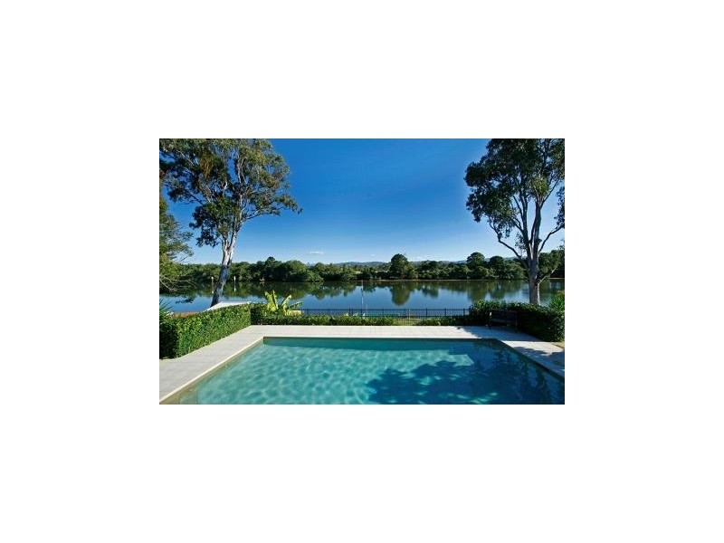 8  Kawana Crescent, Ashmore QLD 4214