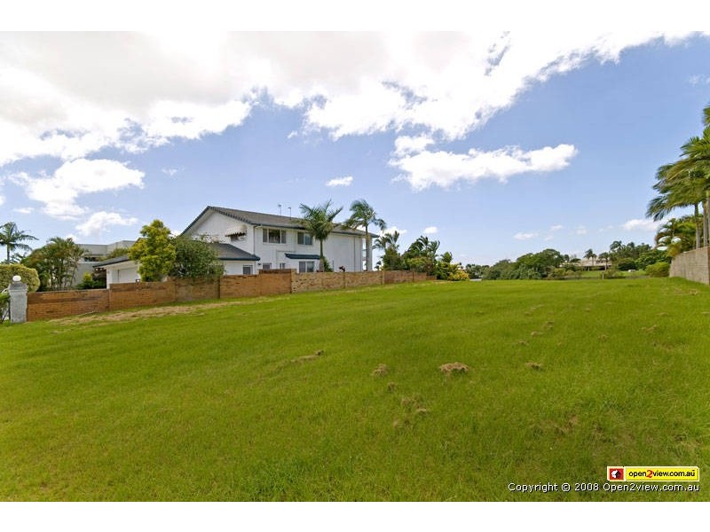 116  Edinburgh Road, Benowa QLD 4217