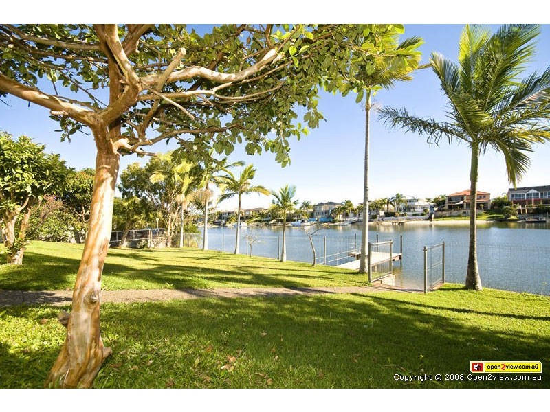 34  Charolais Crt, Benowa QLD 4217