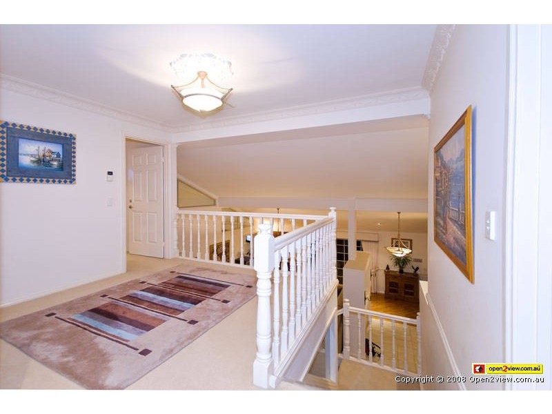 34  Charolais Crt, Benowa QLD 4217