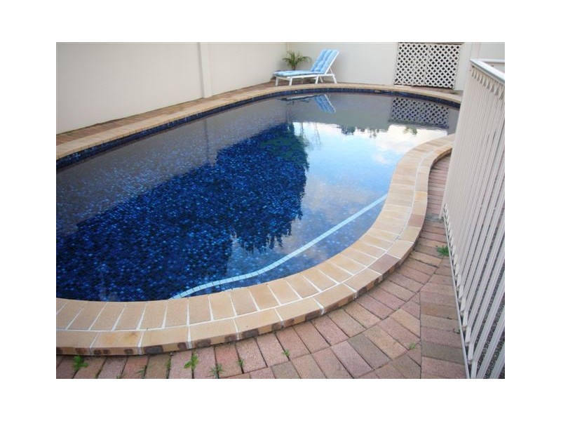 34  Charolais Crt, Benowa QLD 4217