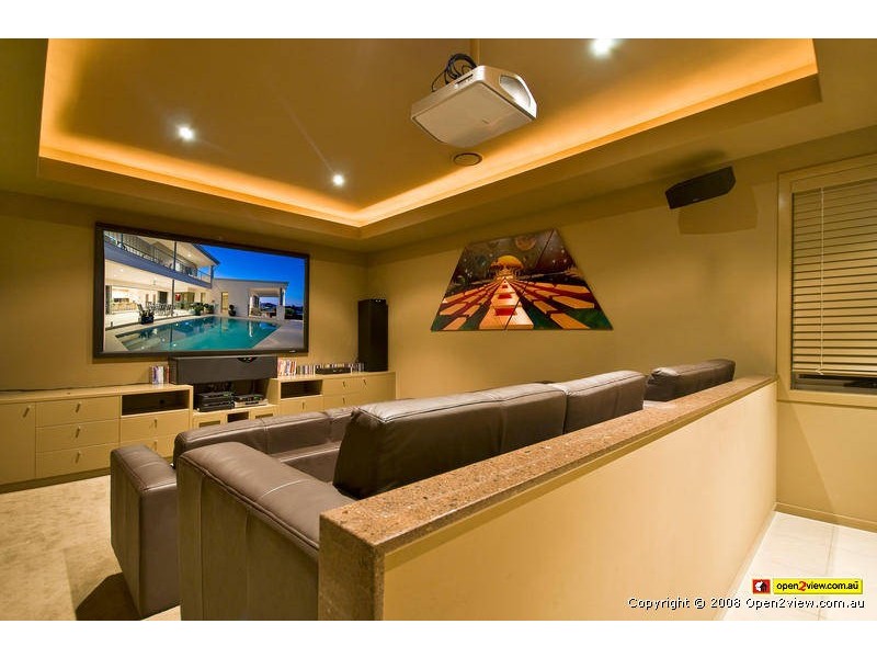 10 Corvus Way, Robina QLD 4226