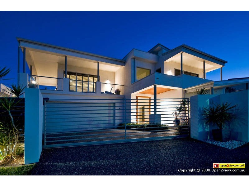 10 Corvus Way, Robina QLD 4226