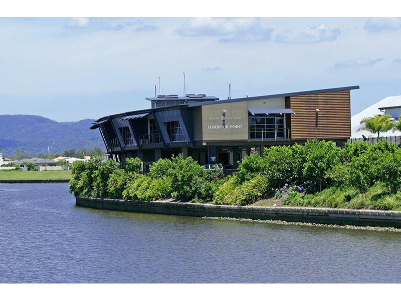 Level 1 6  Santa Barbara road, Hope Island QLD 4212