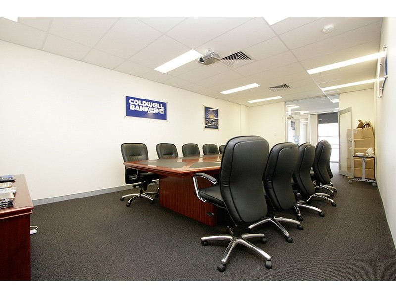 Level 1 6  Santa Barbara road, Hope Island QLD 4212