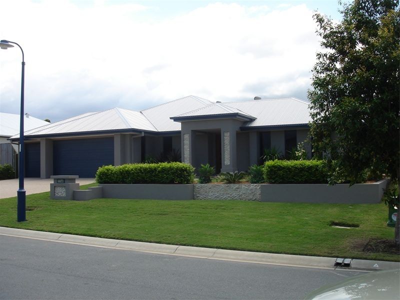 20 Pathfinder Road, Coomera QLD 4209