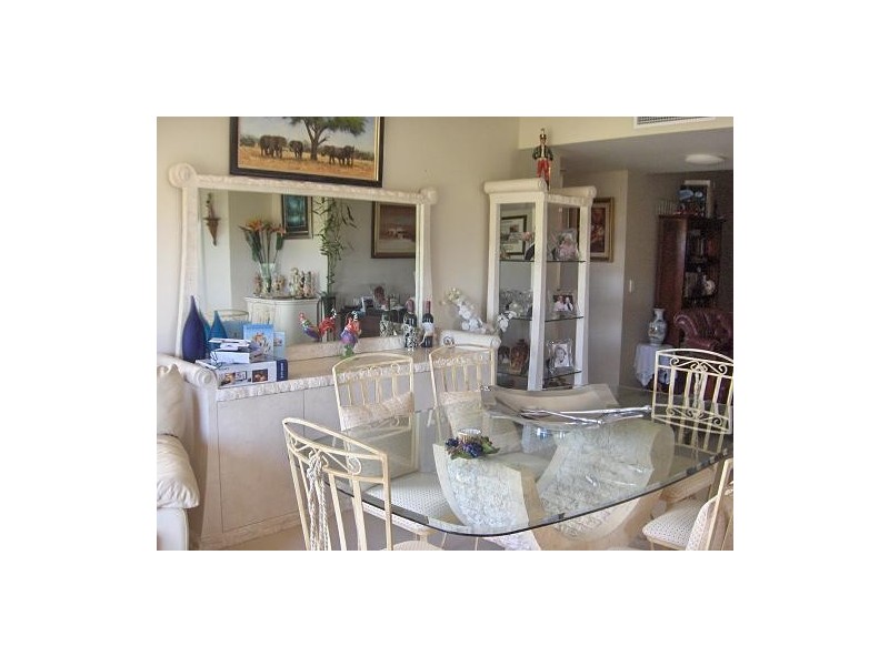 8435 Magnolia Drive East, Hope Island QLD 4212