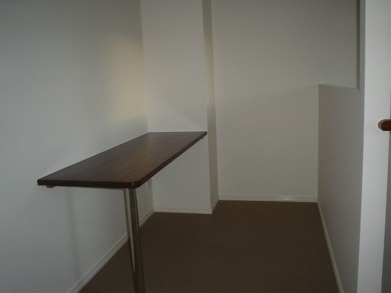 2/28 Lauren Grove, Upper Coomera QLD 4209