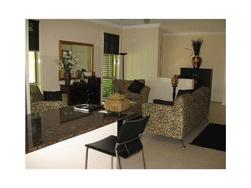 7408 Ellensbrook Drive, Hope Island QLD 4212