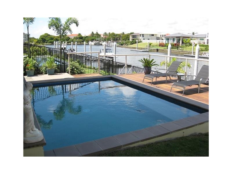 7408 Ellensbrook Drive, Hope Island QLD 4212