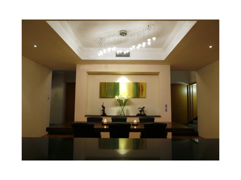 41 King Arthurs Court, Sovereign Islands QLD 4216