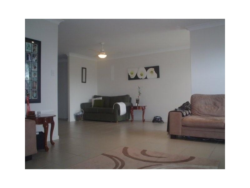 2/1 Ridgemont Street, Upper Coomera QLD 4209
