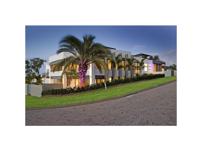 4711 The Parkway, Sanctuary Cove QLD 4212