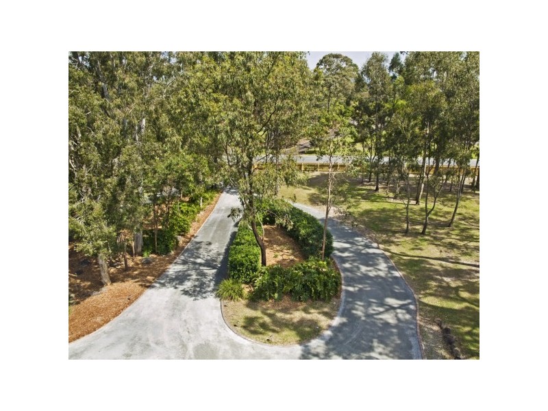 17 Clarence Drive, Helensvale QLD 4212