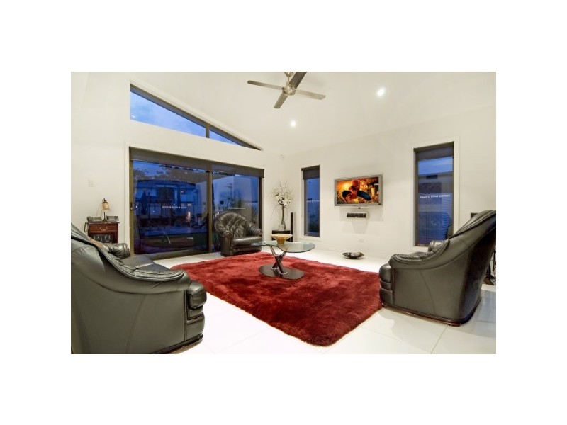 53 Westward Way, Coomera QLD 4209