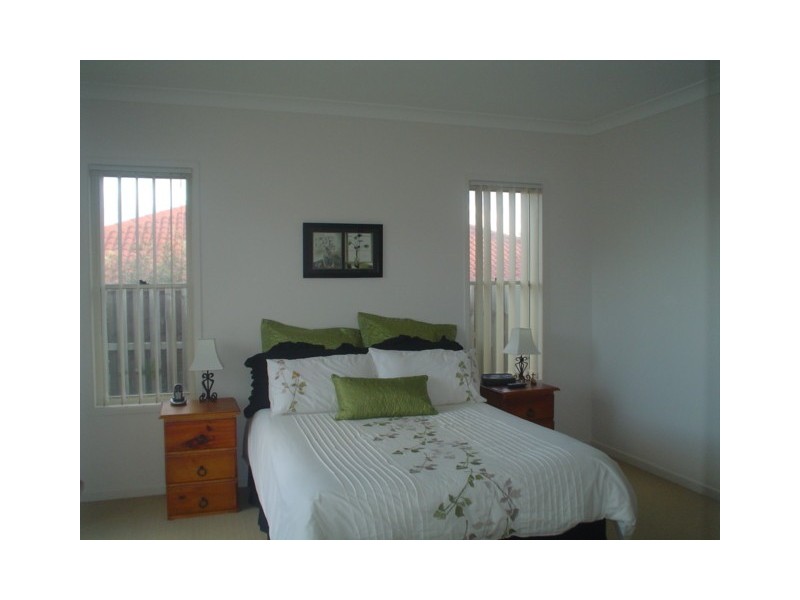 23 Sheffield Circuit, Pacific Pines QLD 4211