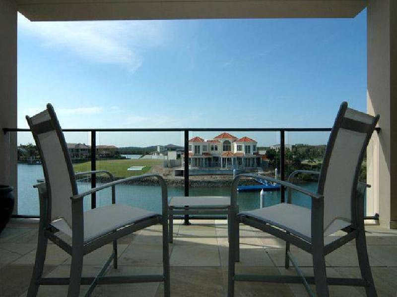 8074   Riverside Drive, Sanctuary Cove QLD 4212