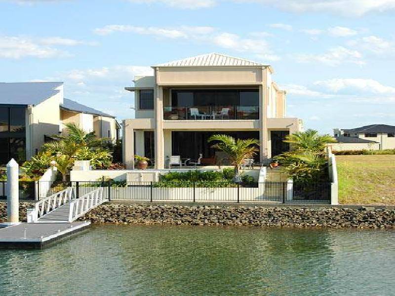 8074   Riverside Drive, Sanctuary Cove QLD 4212