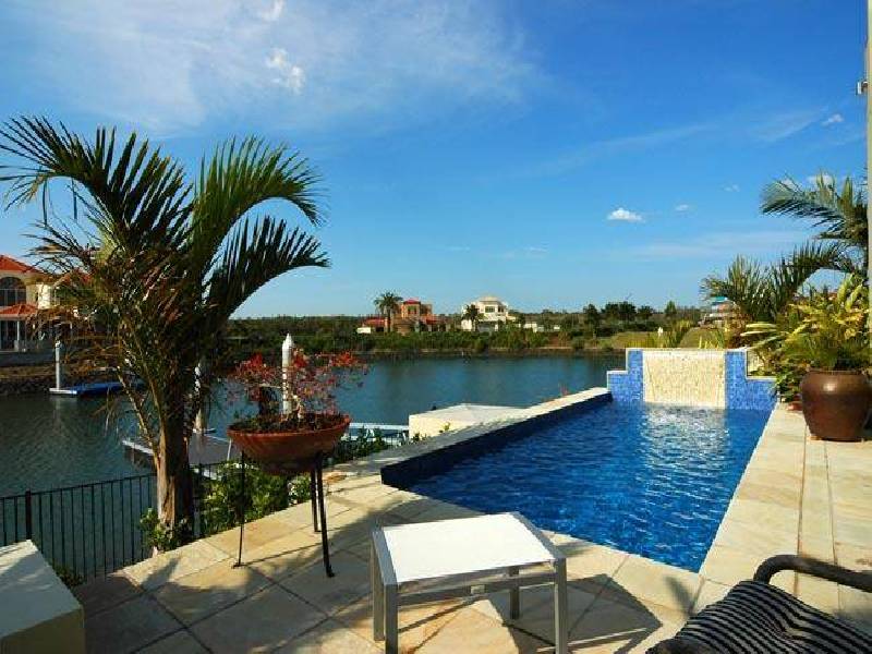 8074   Riverside Drive, Sanctuary Cove QLD 4212