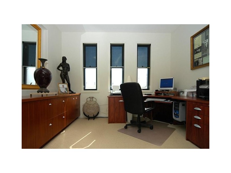 8074   Riverside Drive, Sanctuary Cove QLD 4212