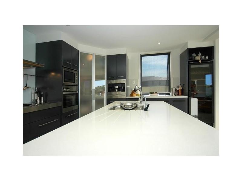 8074   Riverside Drive, Sanctuary Cove QLD 4212