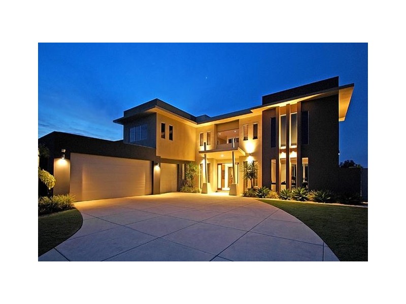 2508  Cressbrook Drive, Hope Island QLD 4212