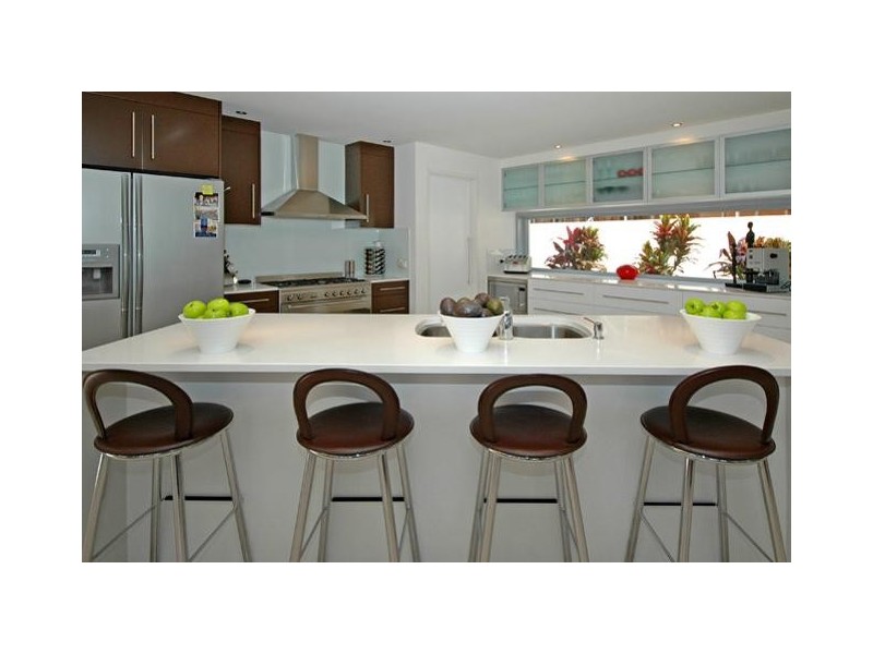 2508  Cressbrook Drive, Hope Island QLD 4212