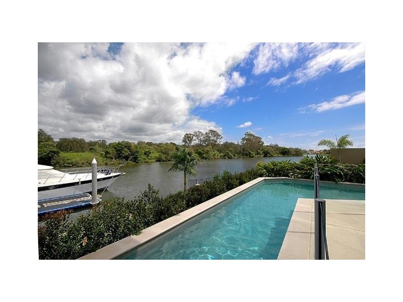 2508  Cressbrook Drive, Hope Island QLD 4212