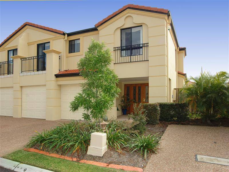 Hope Island QLD 4212