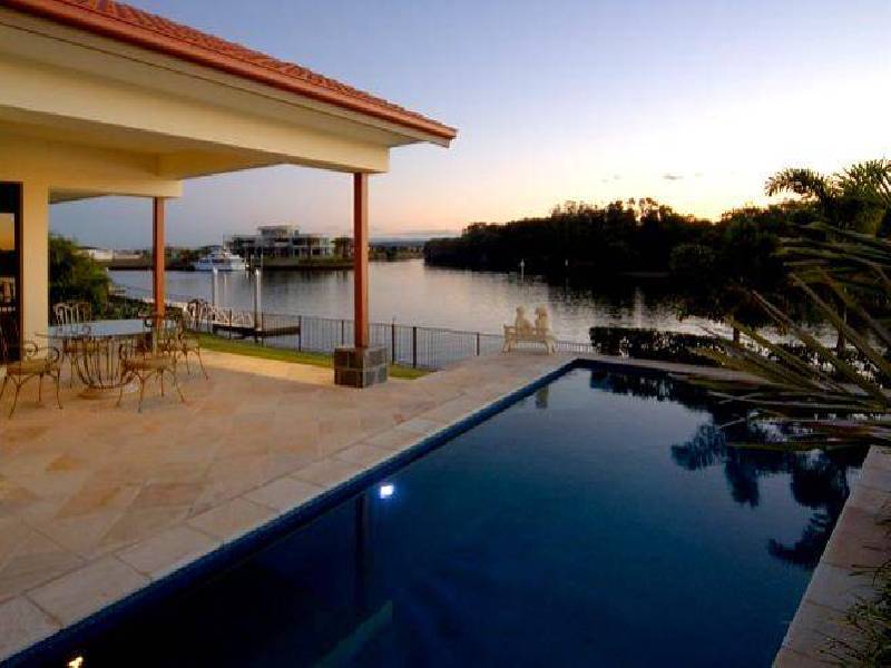 1626  Rosebank Way West, Hope Island QLD 4212