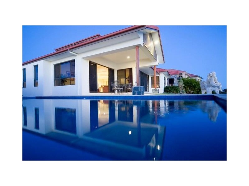 1626  Rosebank Way West, Hope Island QLD 4212