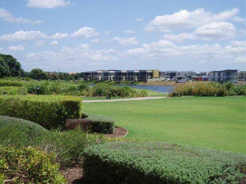 8423  Magnolia Gardens, Hope Island QLD 4212