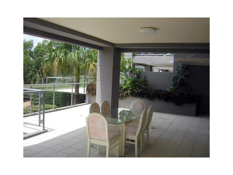 8423  Magnolia Gardens, Hope Island QLD 4212