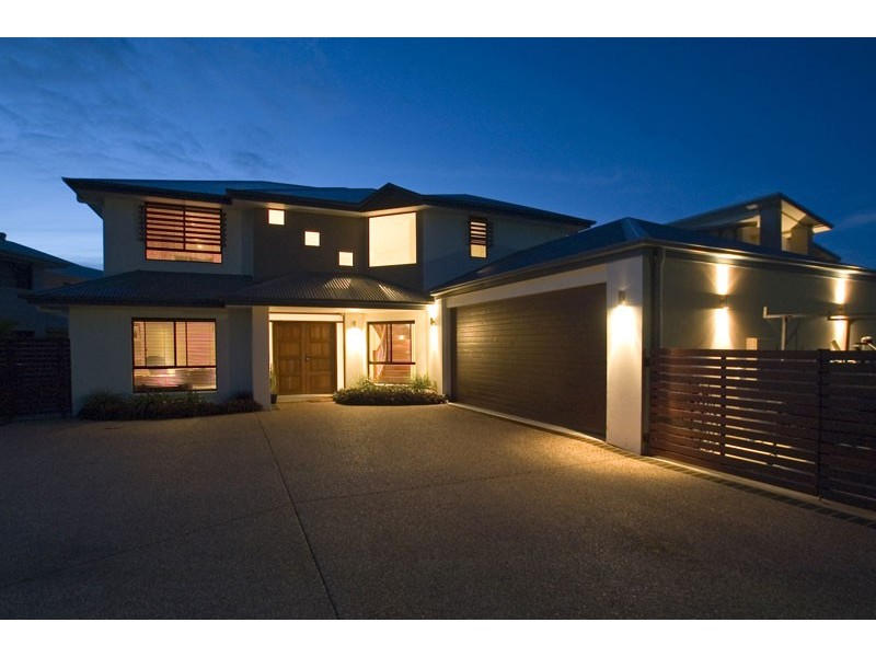 8  Buccaneer Way, Coomera Waters, Coomera QLD 4209