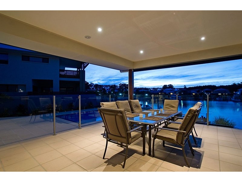 8  Buccaneer Way, Coomera Waters, Coomera QLD 4209