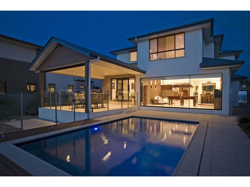 8  Buccaneer Way, Coomera Waters, Coomera QLD 4209