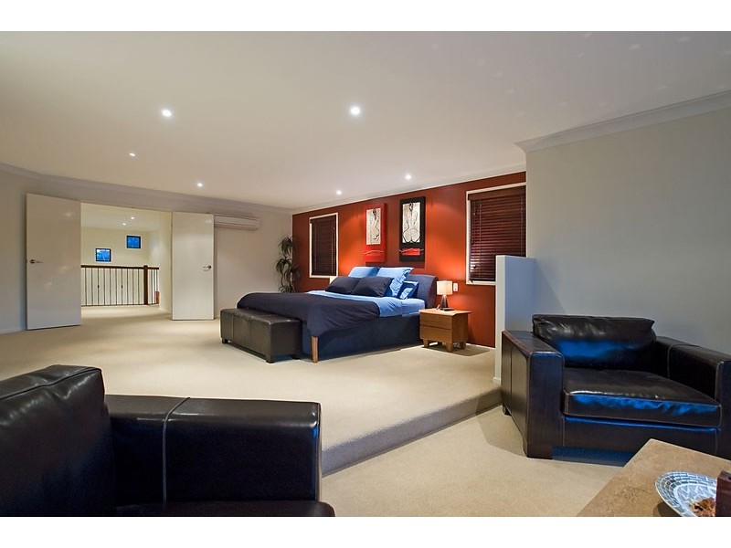 8  Buccaneer Way, Coomera Waters, Coomera QLD 4209