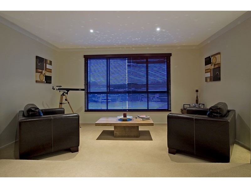 8  Buccaneer Way, Coomera Waters, Coomera QLD 4209
