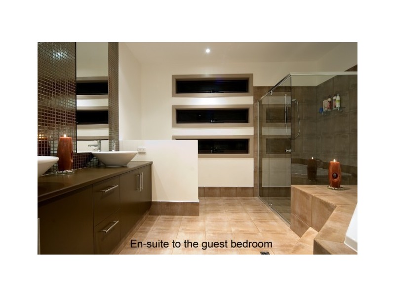 2060  The Circle, Sanctuary Cove QLD 4212